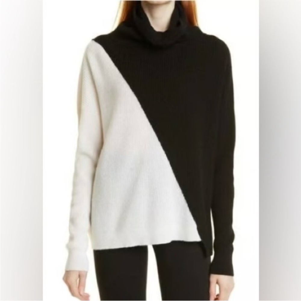 Alice + Olivia Black and White cashmere Turtleneck Sweater XS